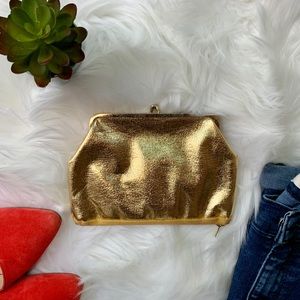 ✨HP!✨VINTAGE Gold Clutch/Coin Purse